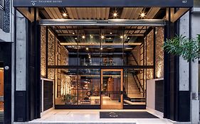 Aq Tailored Suites